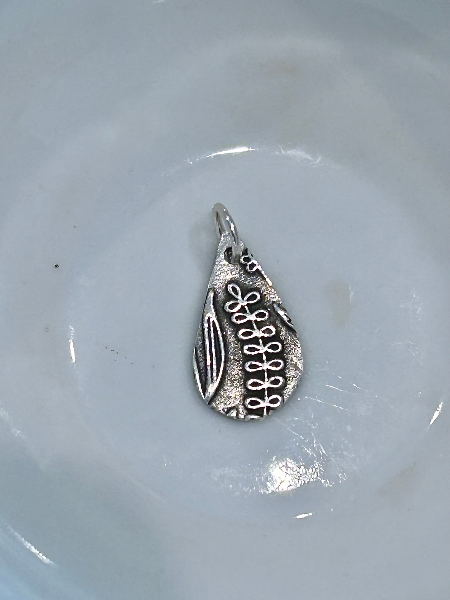 Swirl Pendant