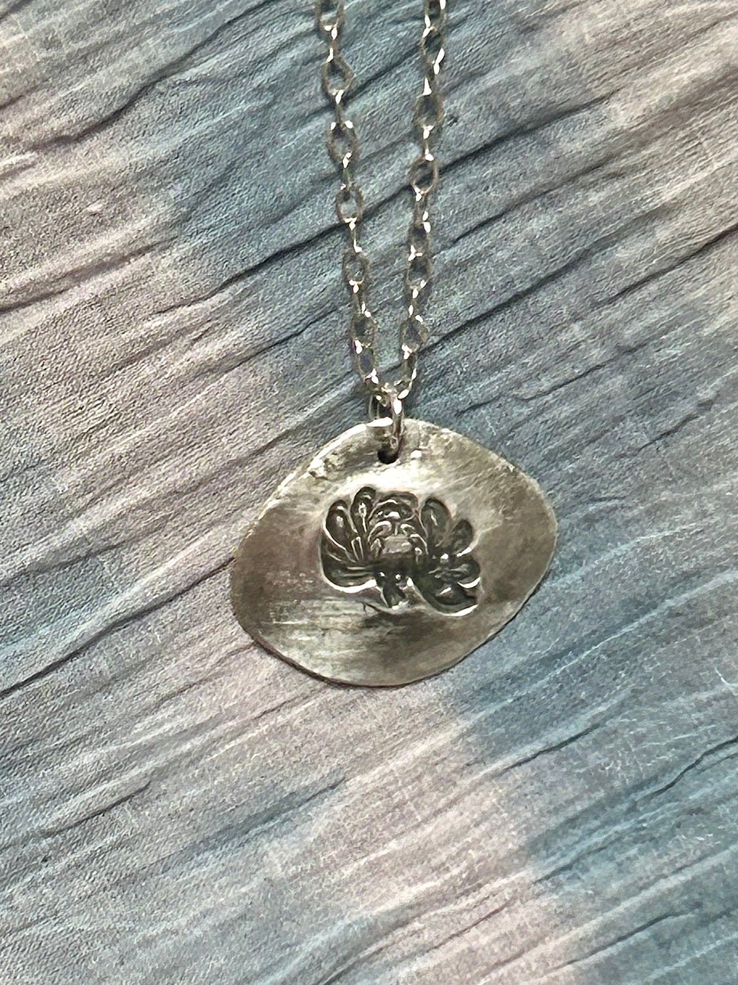 Bloom Pendant