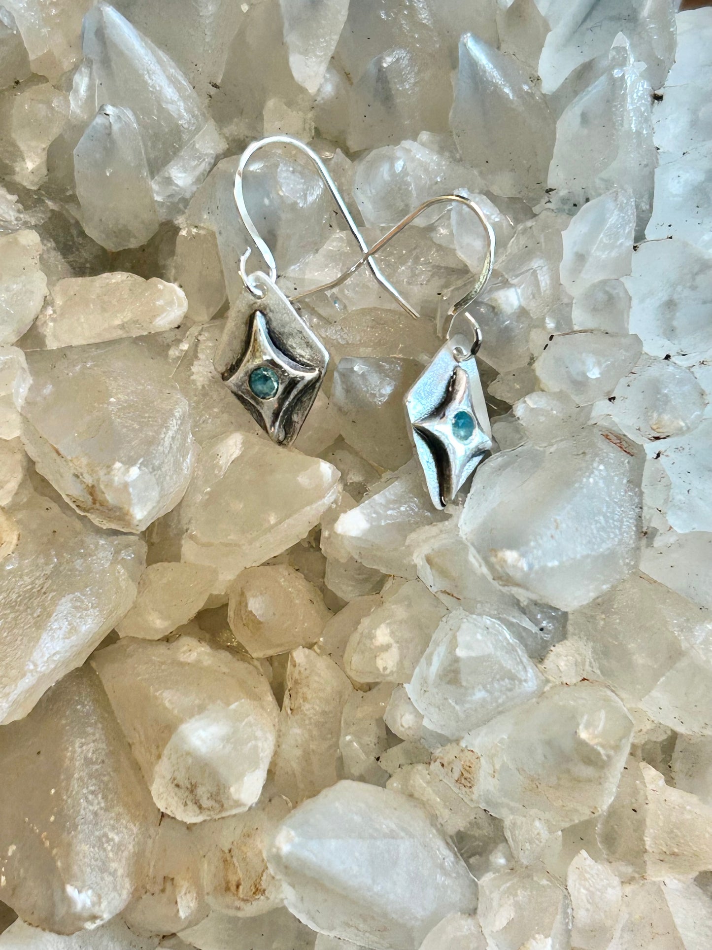 Fine Silver Teal Gem Geometric Drop Earrings