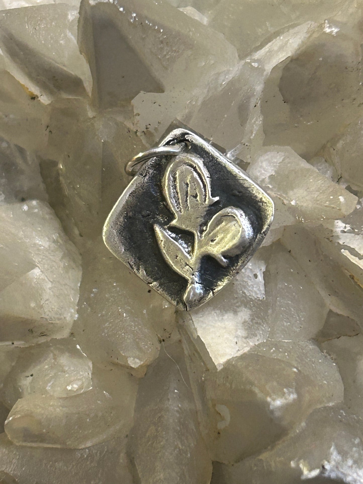 Fine silver flower pendant